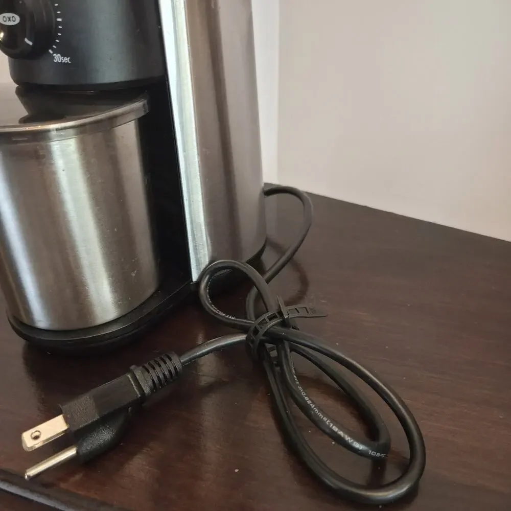 OXO Brew Conical Burr Coffee Grinder 16 oz Stainless Steel 8717000 Clean Tested